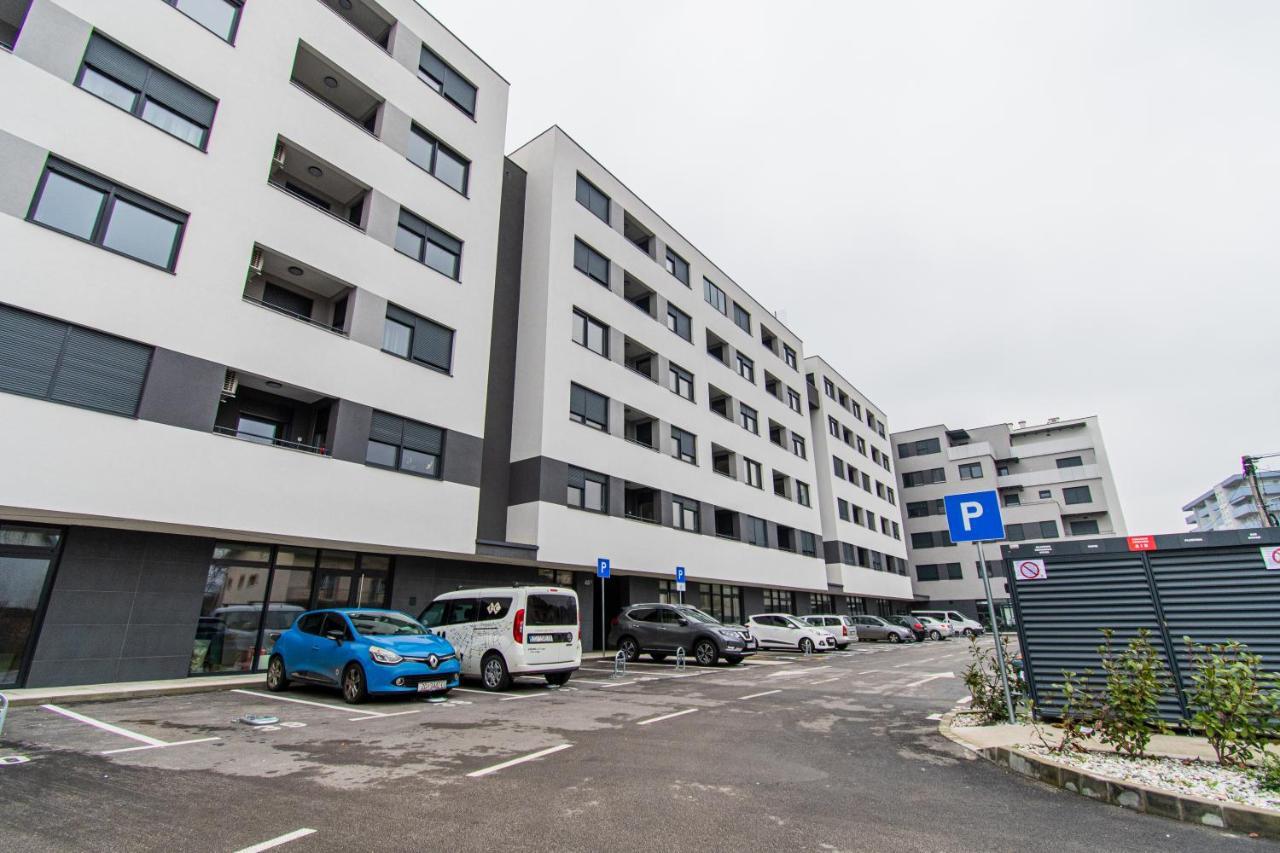 Flexible Selfcheckins 38 - Zagreb - Garage - Loggia - New - Luxury - Daire Dış mekan fotoğraf